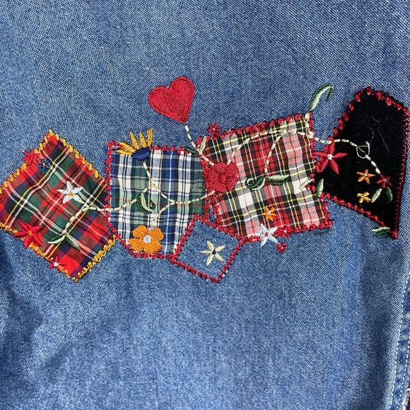 Quizz Again Blue Denim Vintage Button Up Embroidered Floral Top S Women’s EUC - Picture 11 of 15